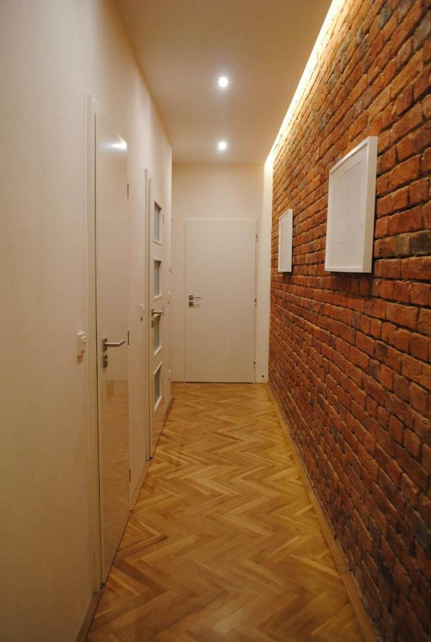 Apartments Centre In Style Olomouc Exterior photo
